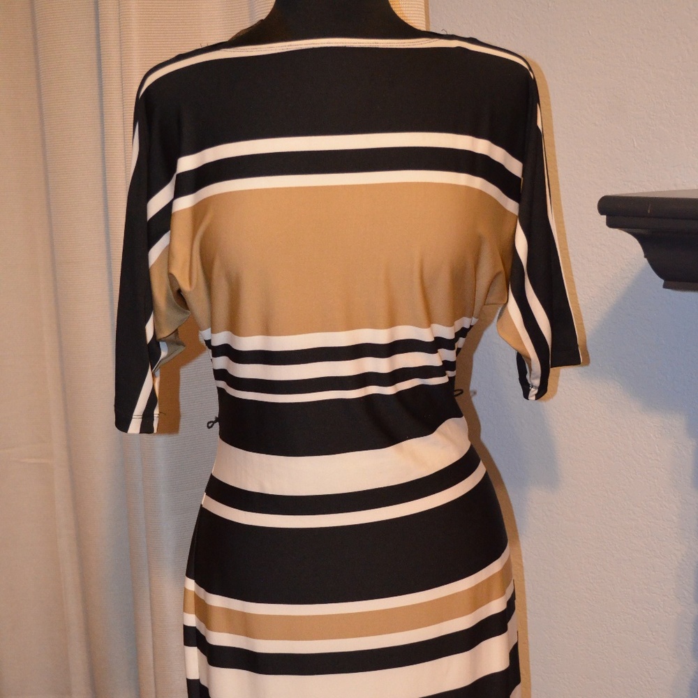 MIDI DRESS SIZE S Karin Stevens 3/4 Sleeve